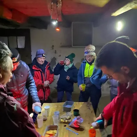 Le Nid D'alex , Rando Et Table D'hote Frühstückspension *