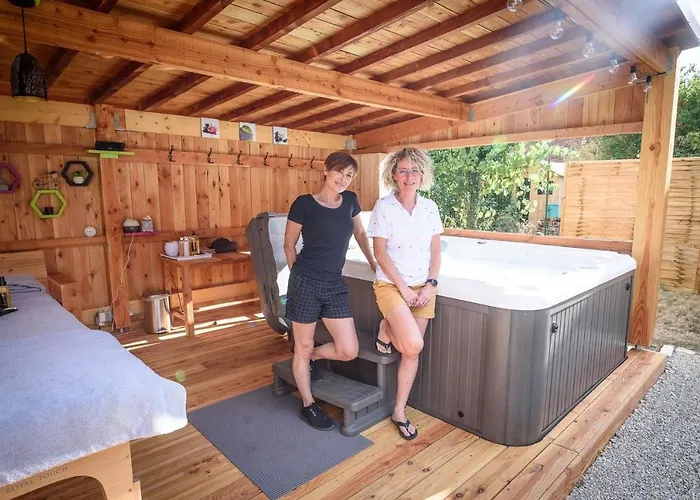 Le Nid D'alex , Rando Et Table D'hote Bed & Breakfast Autigny-la-Tour